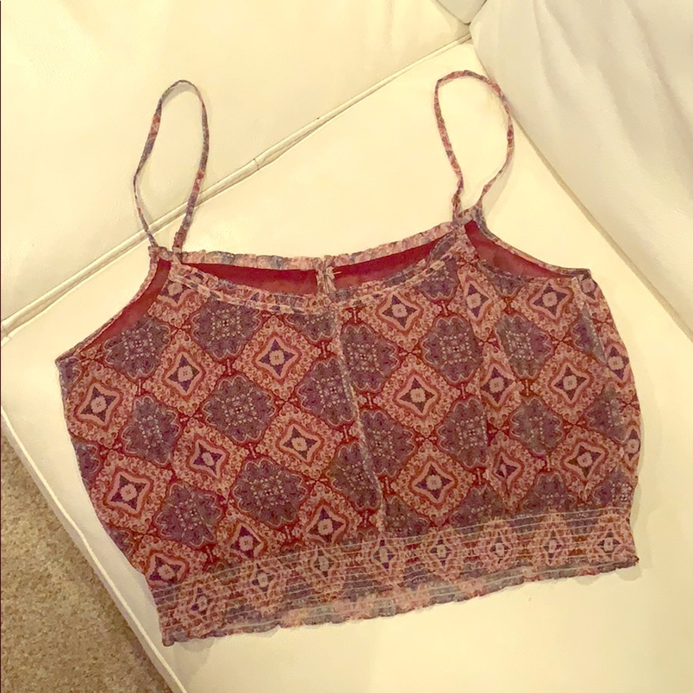 Loose, adjustable crop top